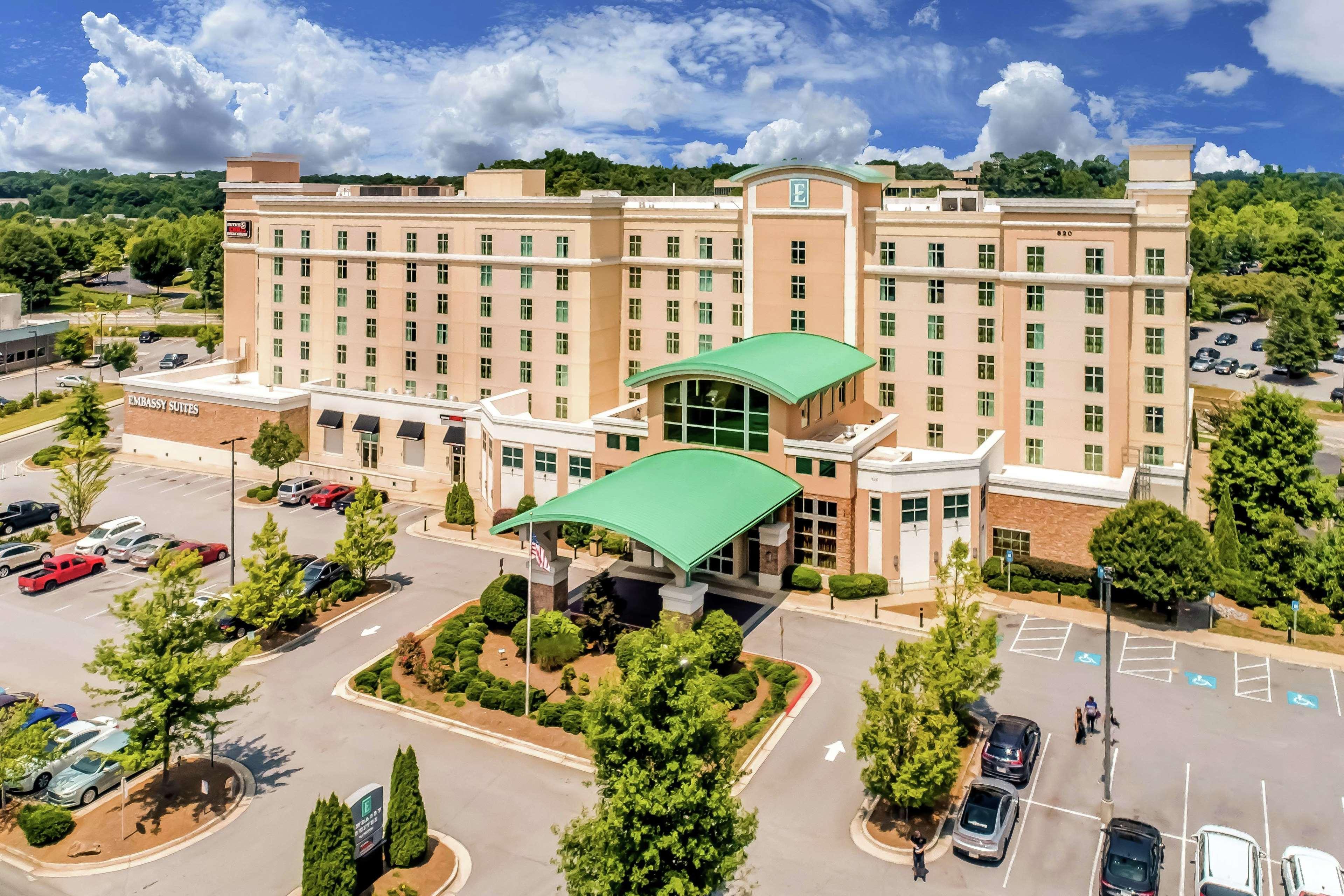 เอมบาสซี สวีท บาย ฮิลตัน เคนเนซอร์ ทาวน์ เซ็นเตอร์ Hotel ภายนอก รูปภาพ